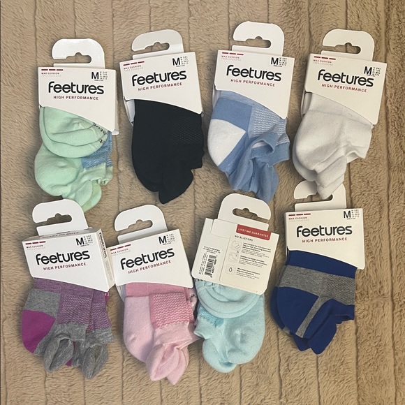 Feetures High Performance Athletic Socks - Assorted Colors, for men and  women. - Picture 1 of 10